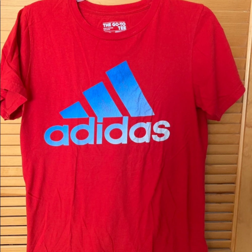 Adidas T-Shirt